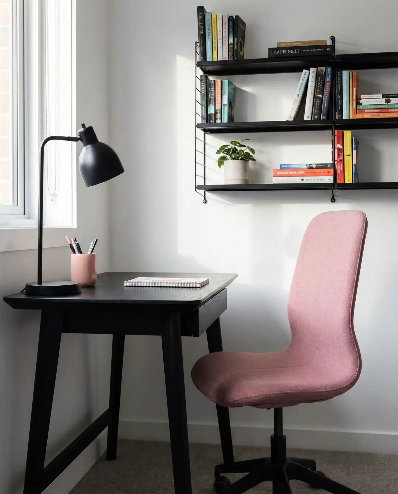 Black and Pink Modern Teen Study Nook 1