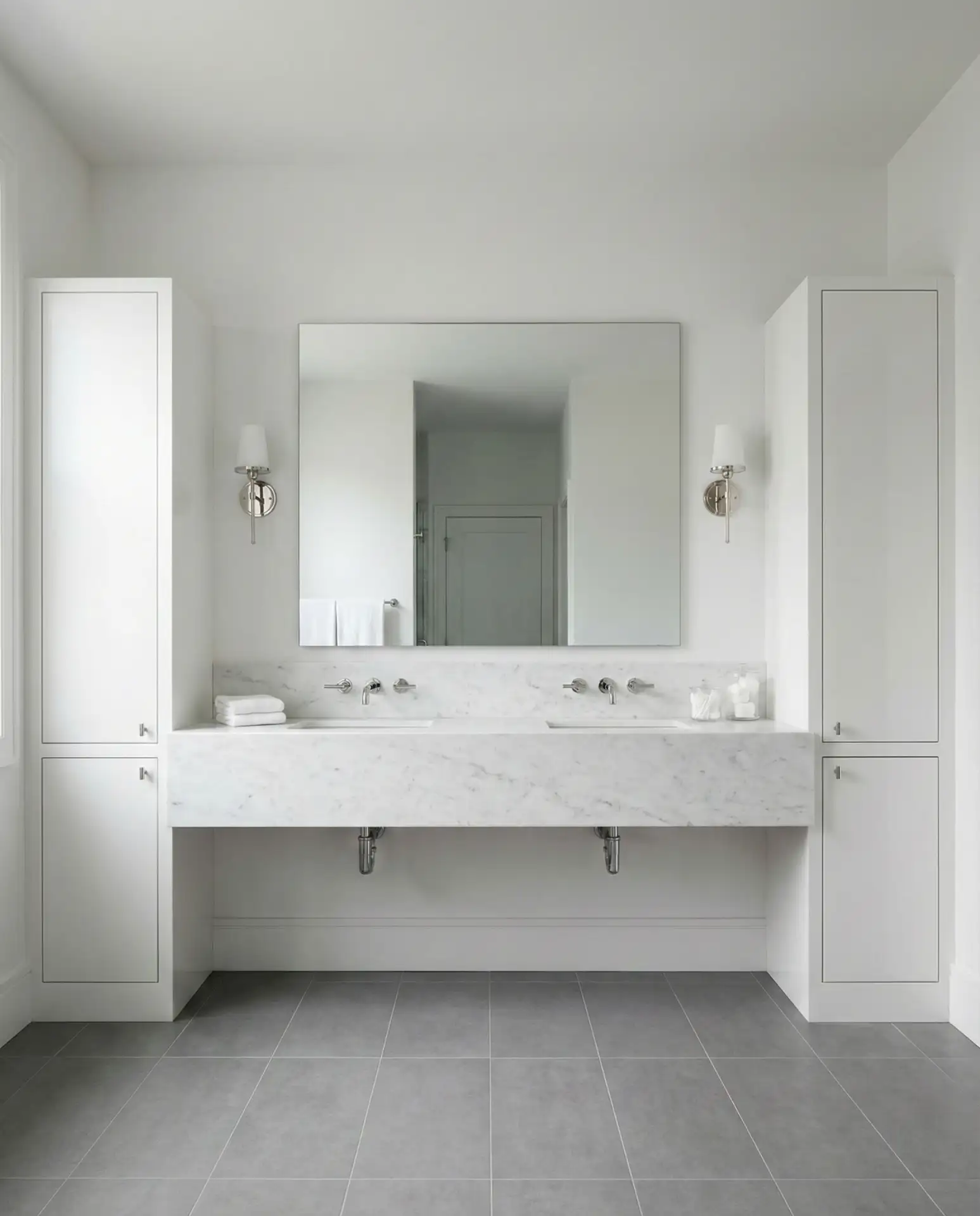 Bloxburg-Inspired Crisp Symmetry 2