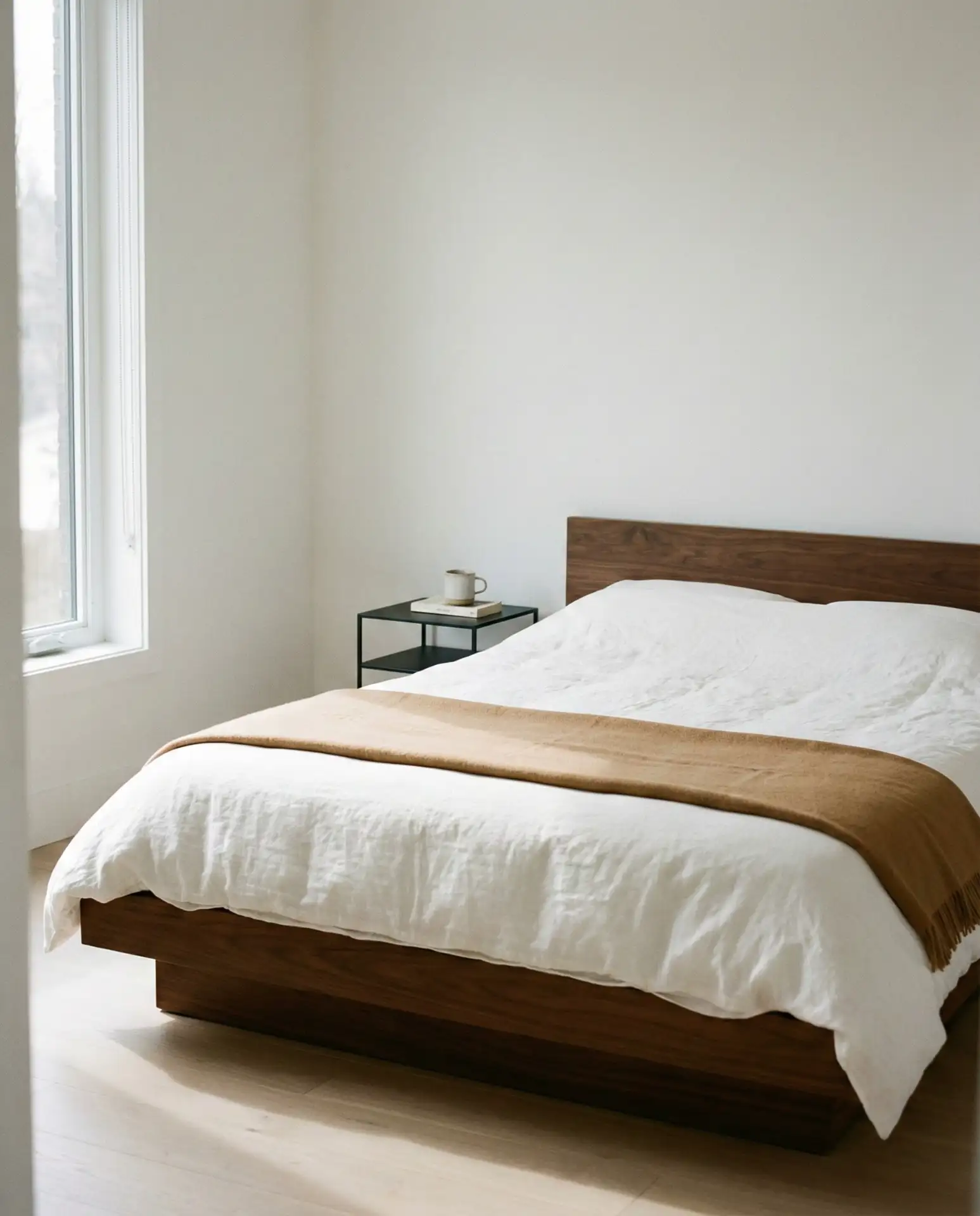 Cozy Modern Minimalism with Clean Lines 2