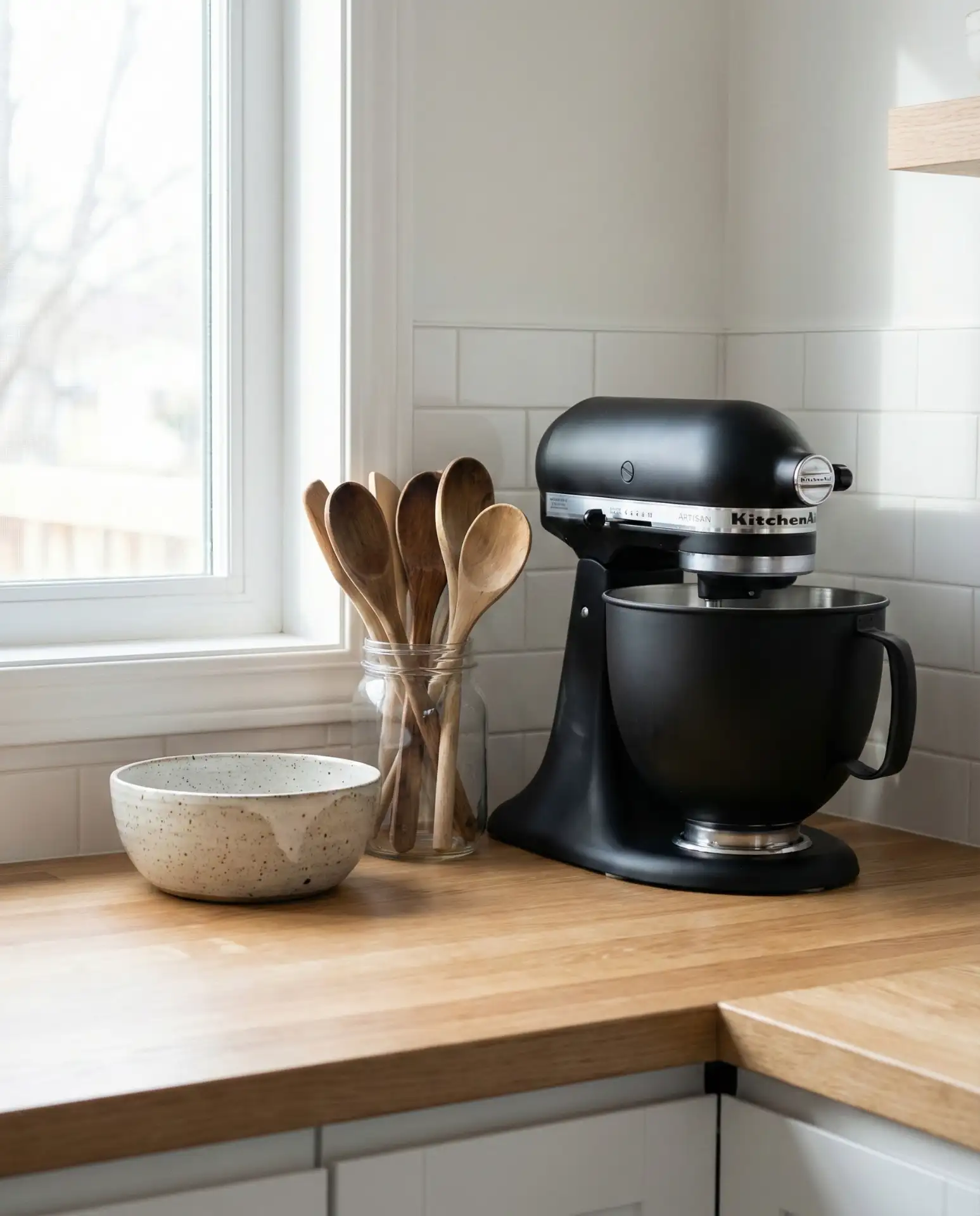 KitchenAid Mixer as Countertop Anchor 1