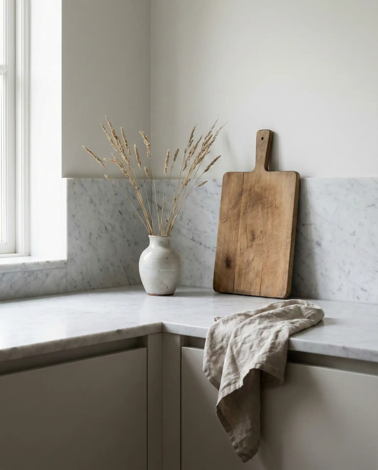 Minimal White Marble Corner Display 2