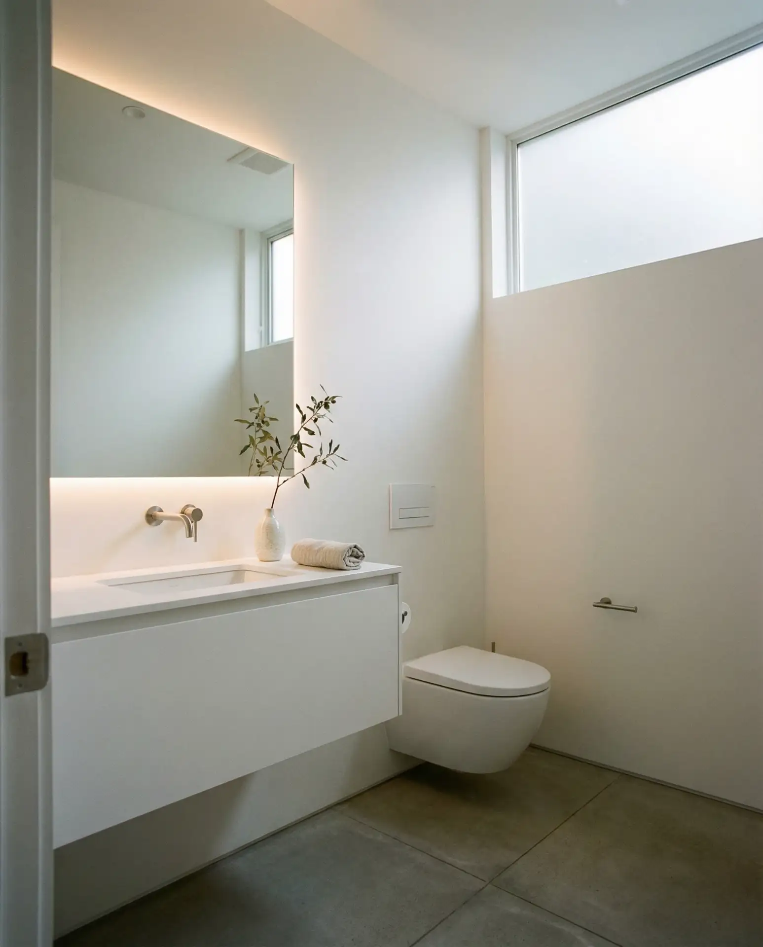 Modern Small Guest Welcome 1