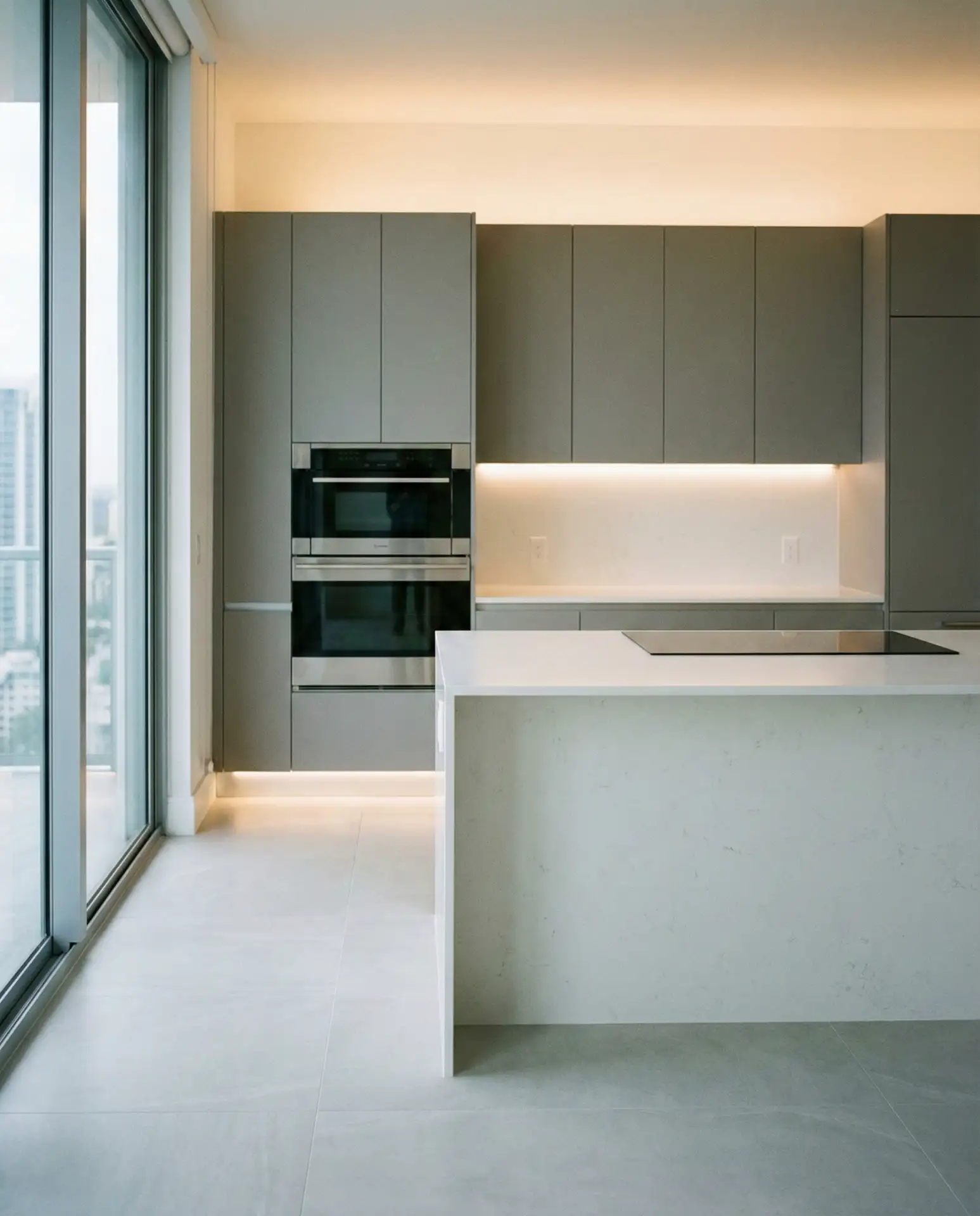 Streamlined Modern Luxury Aesthetics 1