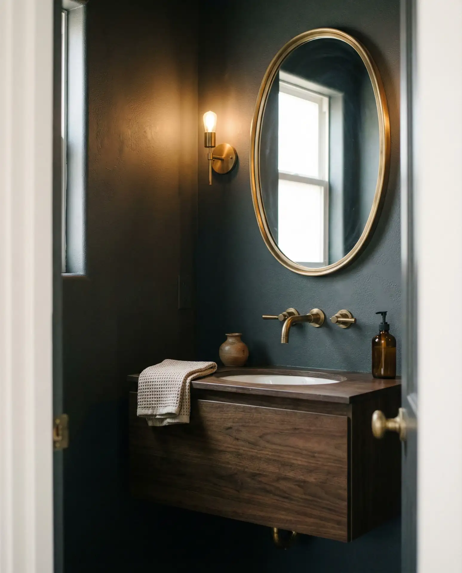 Tiny Moody Jewel Box 1