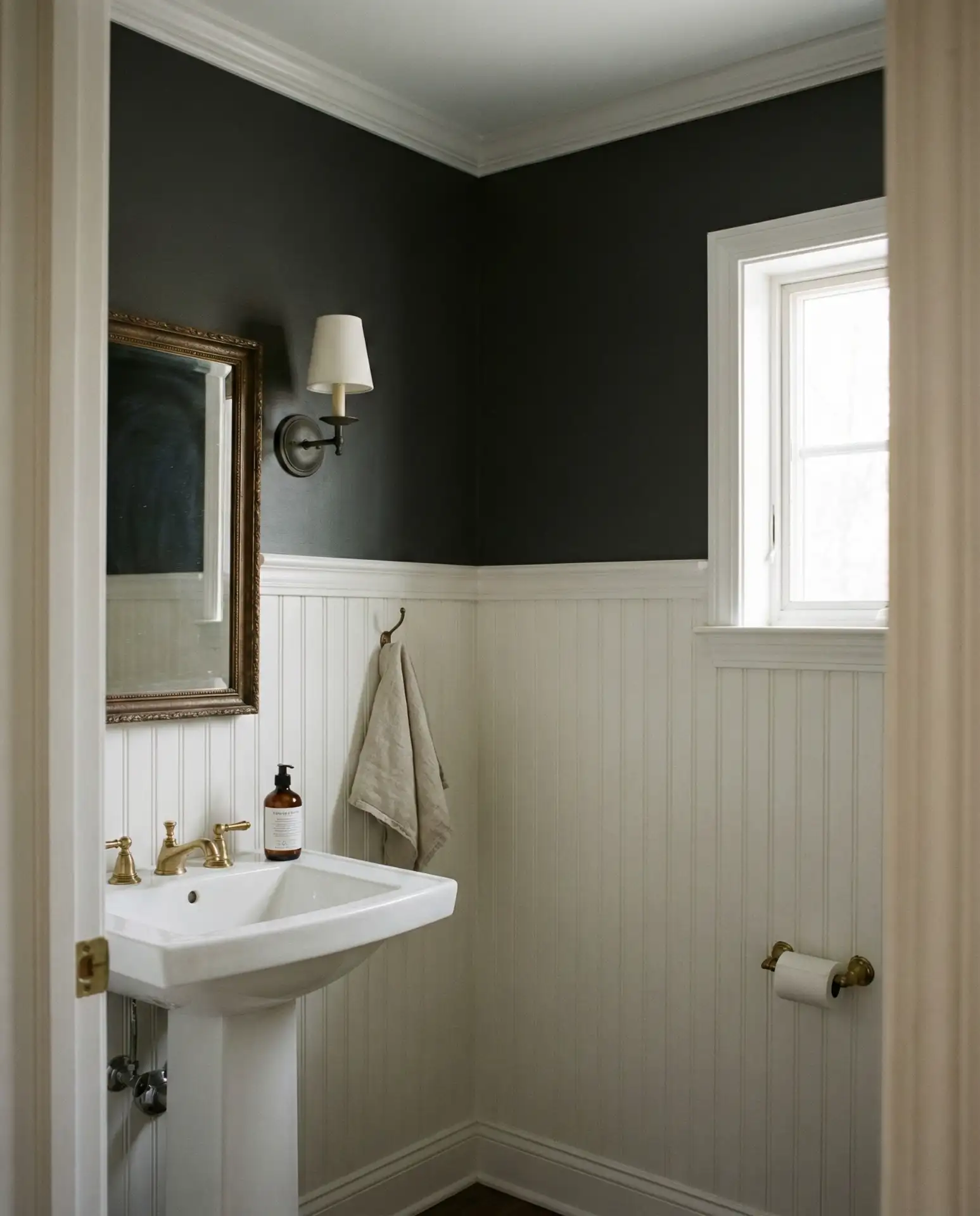 Wainscoting with Dark Upper Walls 1