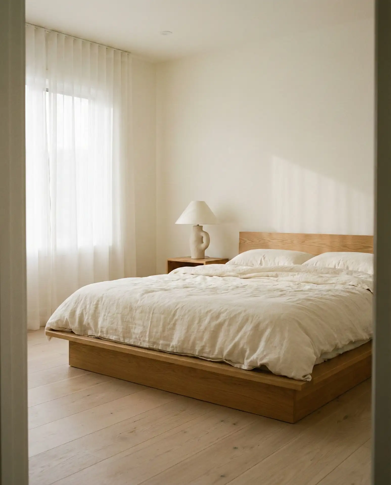 Warm Minimalist Retreat 2