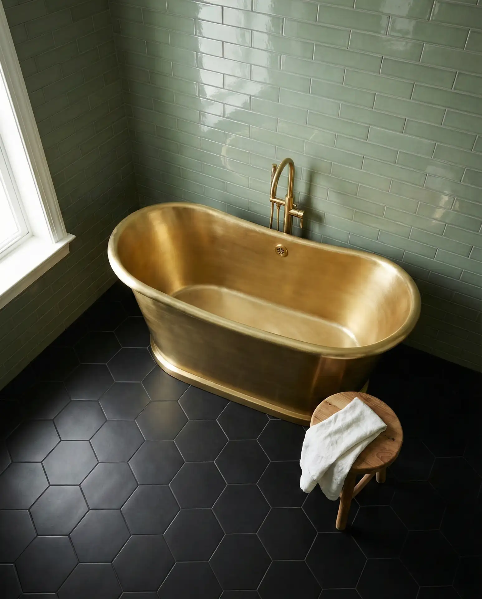 Black and Green Contrast Tiles 1