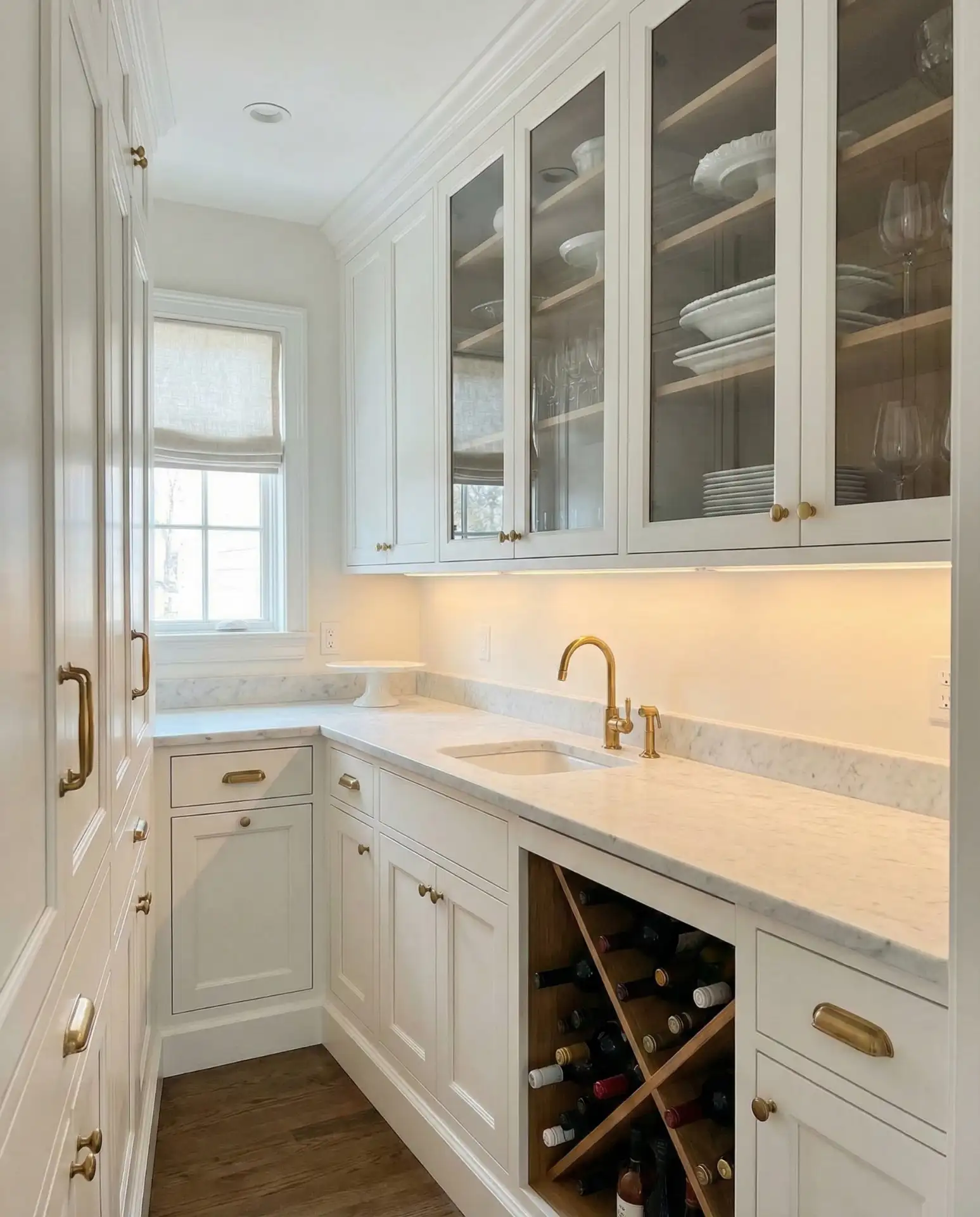 Butler's Pantry with Classic Elegance 1