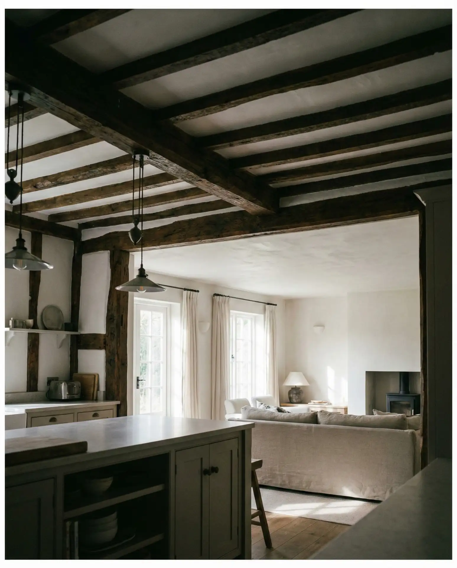Ceiling Treatments That Define 2