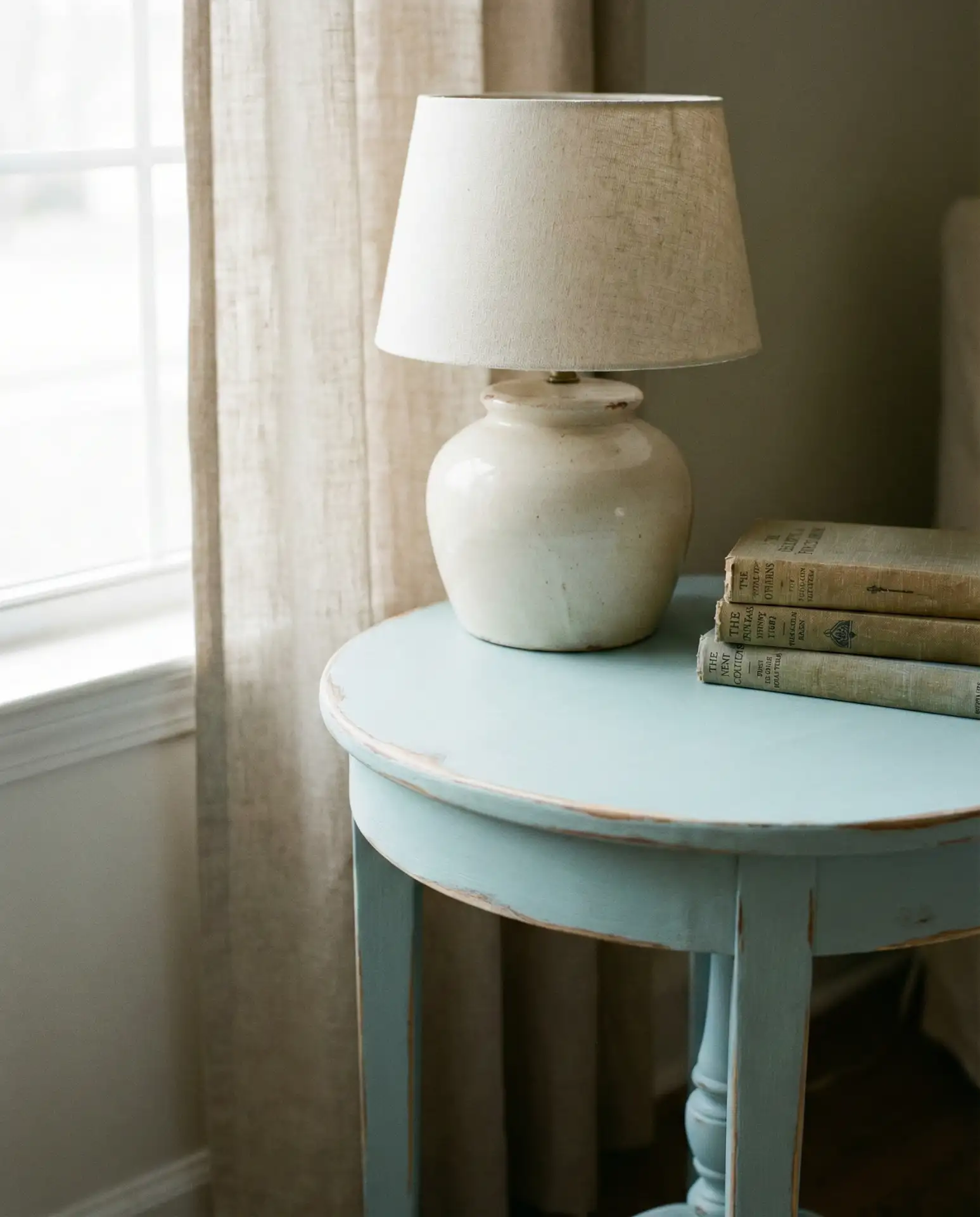 DIY Painted Furniture Accent Pieces 1