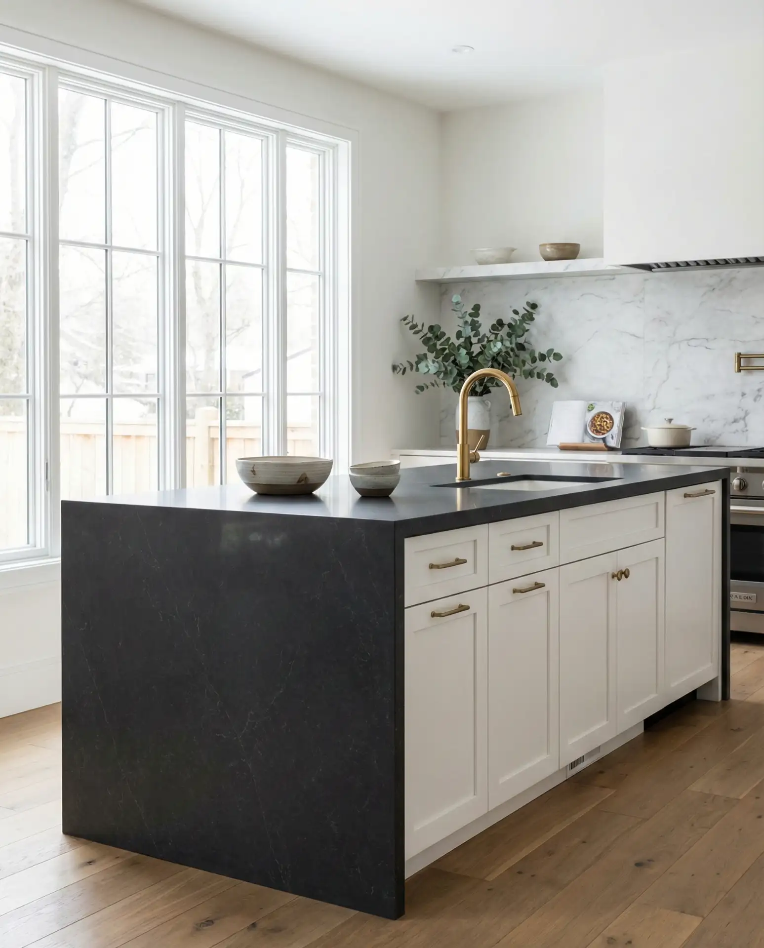 Moody Sophistication with Dark Quartz 2