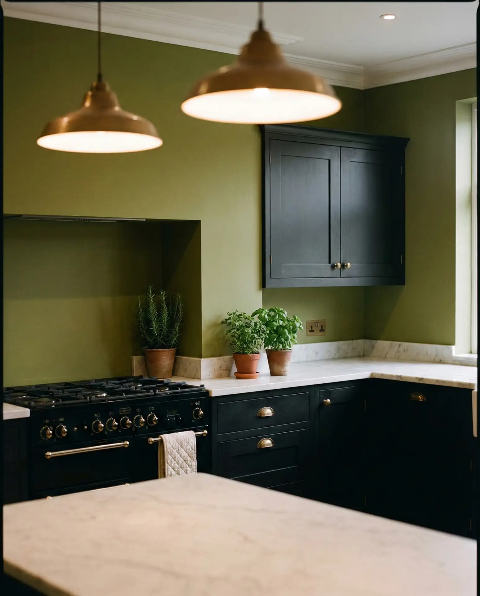 Sherwin Williams Agreeable Gray with Honey Oak Cabinets 1