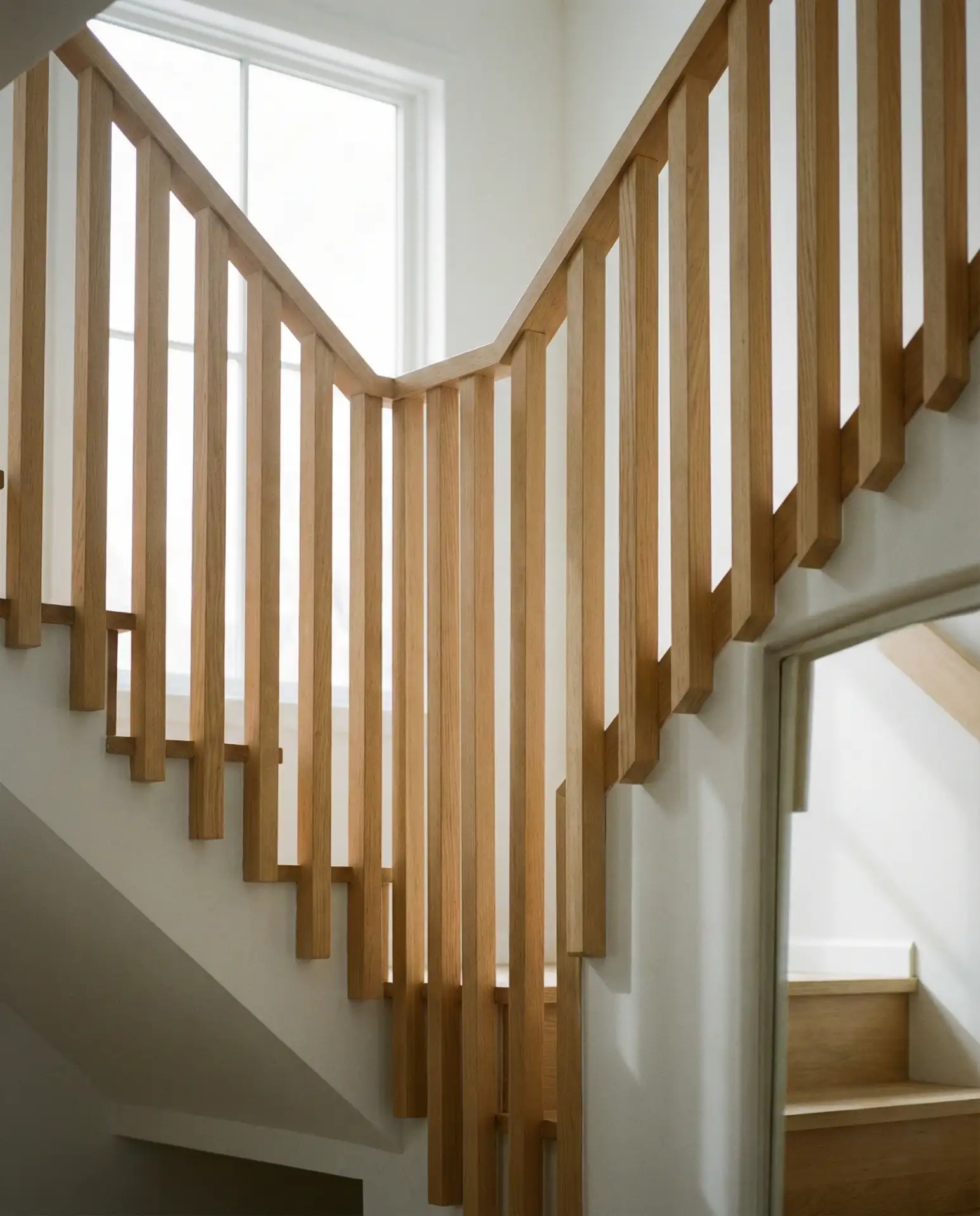 Vertical Slat Wood Screen 1