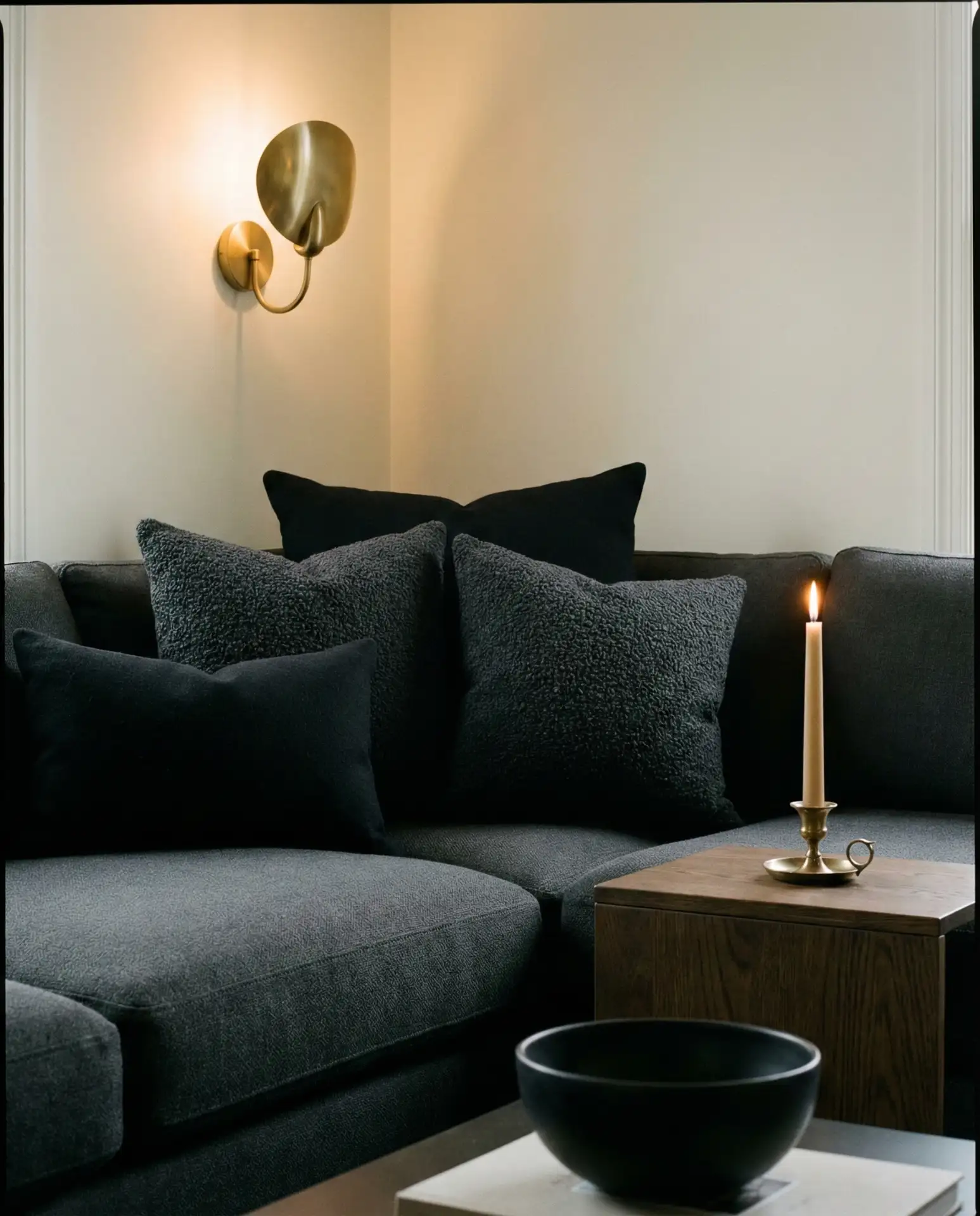 The Dark Grey and Black Layered Living Room 1
