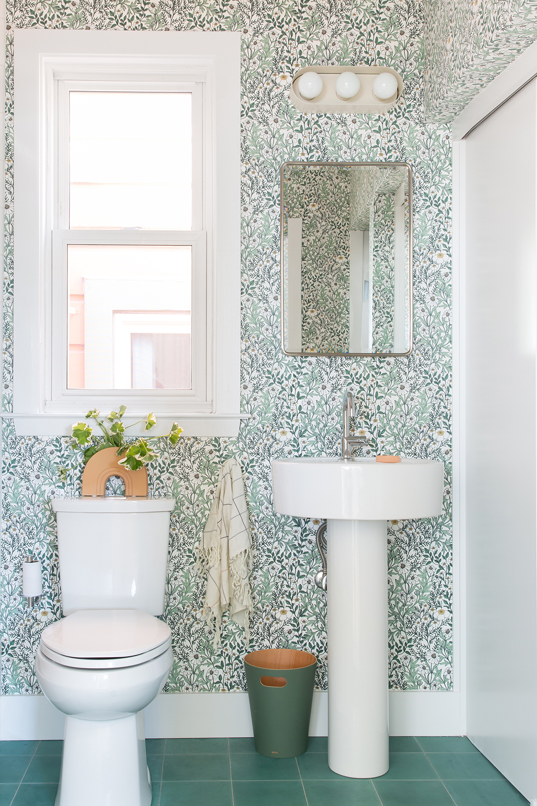 16 Powder Room Wallpaper Ideas, Including One That's Fully Patterned-Drenched