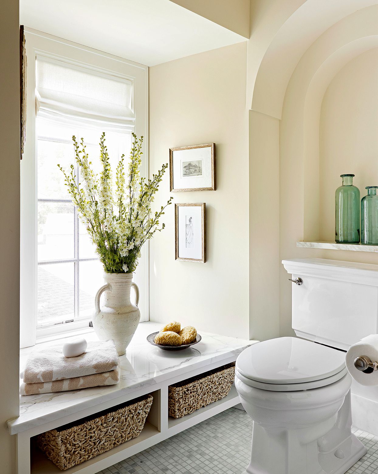 18 Small Bathroom Storage Ideas to Maximize Every Inch