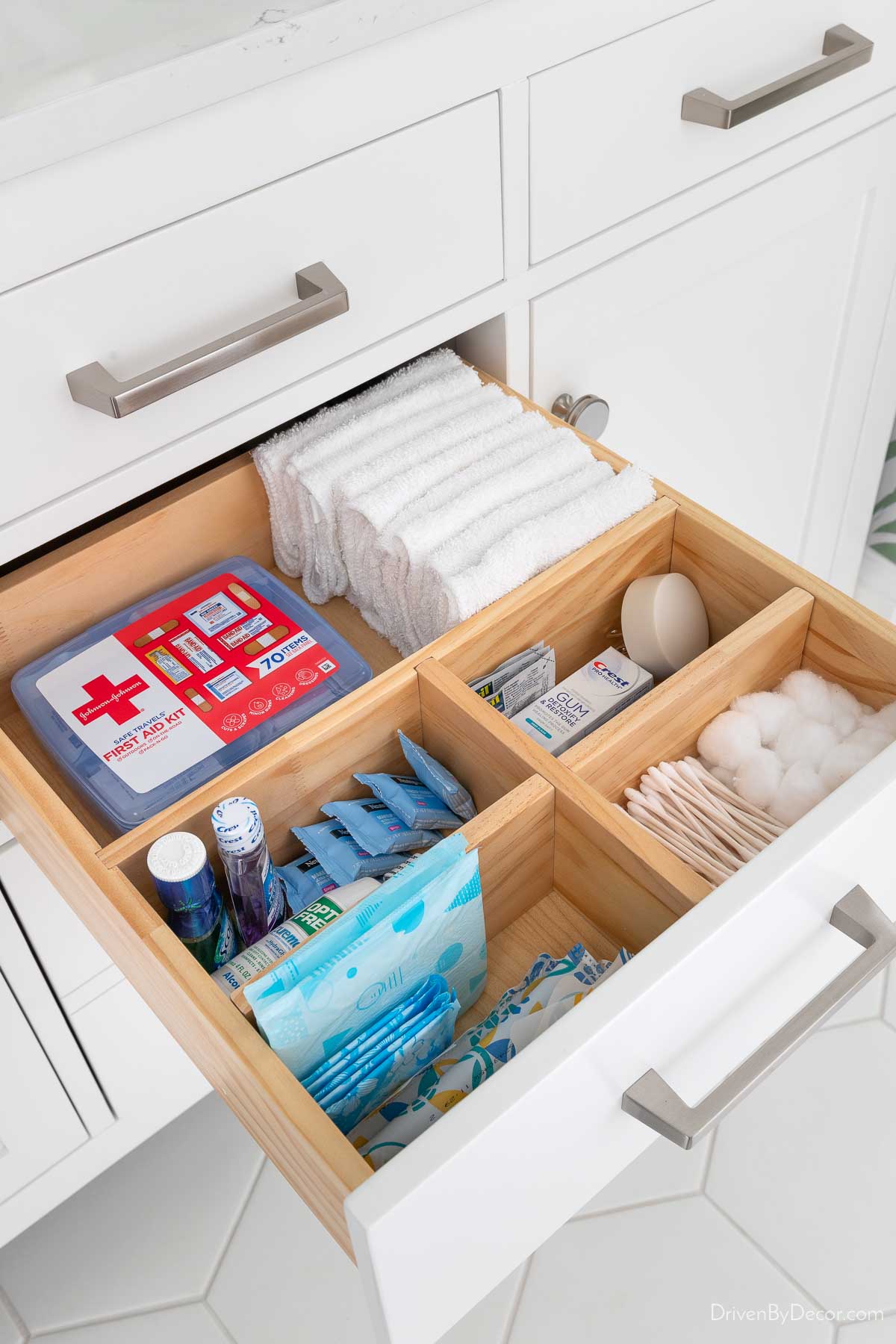 20 Small Bathroom Storage Ideas To Help Kick the Clutter! - Driven by Decor