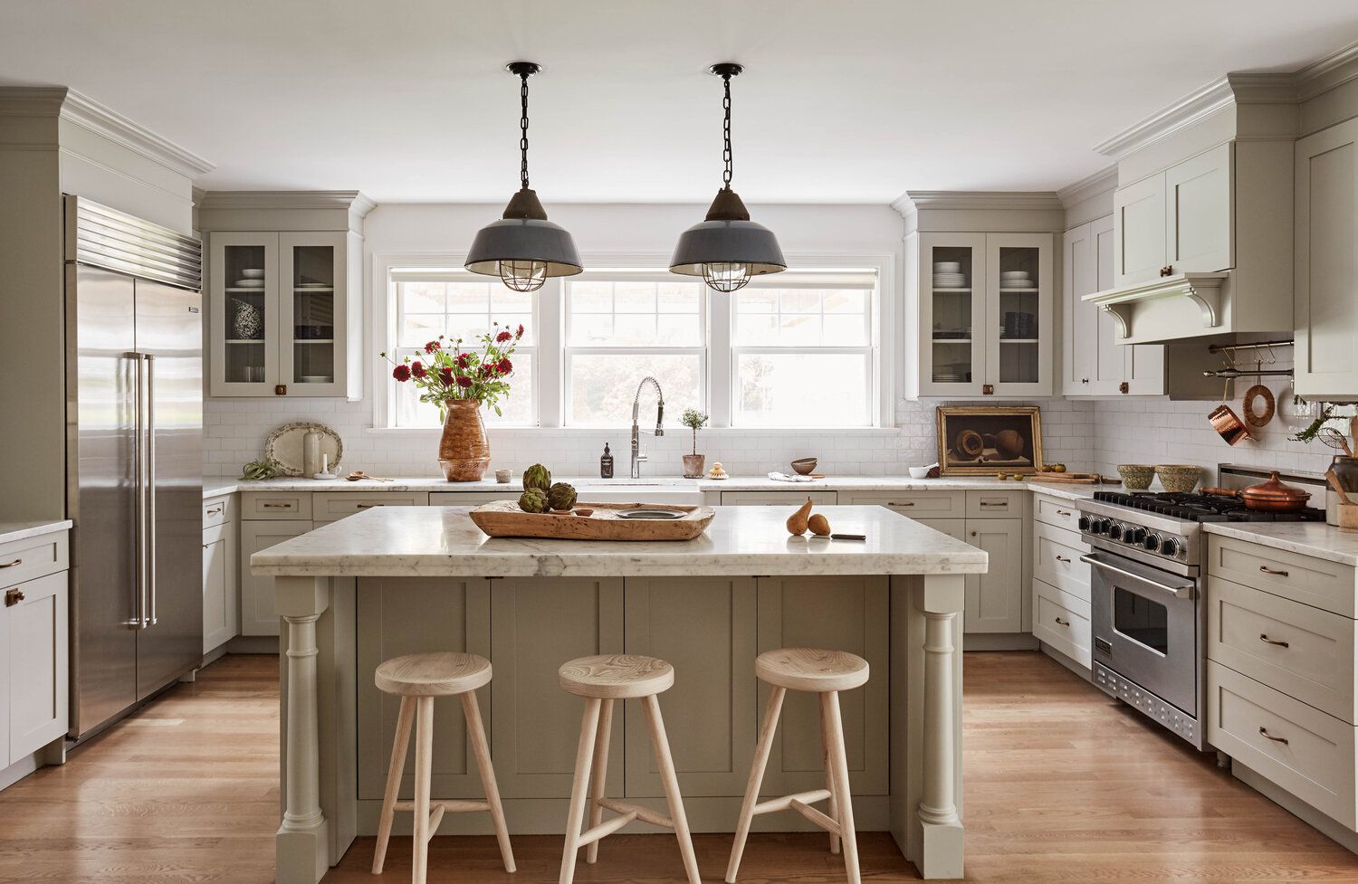 21 Modern Farmhouse Kitchen Ideas You Can Try at Home