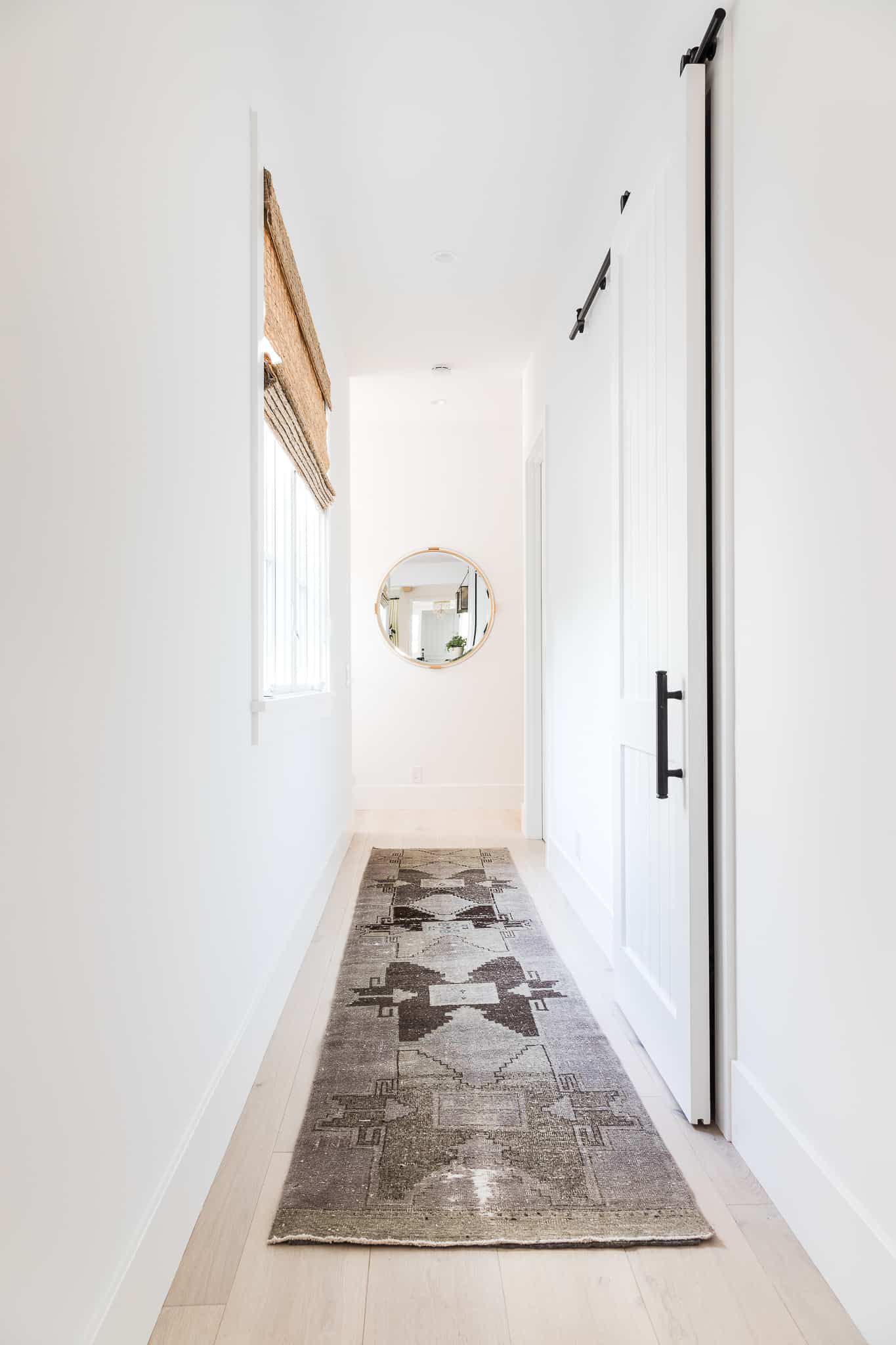 23 Barn Door Ideas That Work in Any Interior