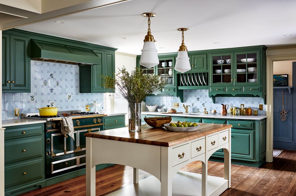 31 Farmhouse Kitchen Ideas That Are Undeniably Charming | Architectural Digest