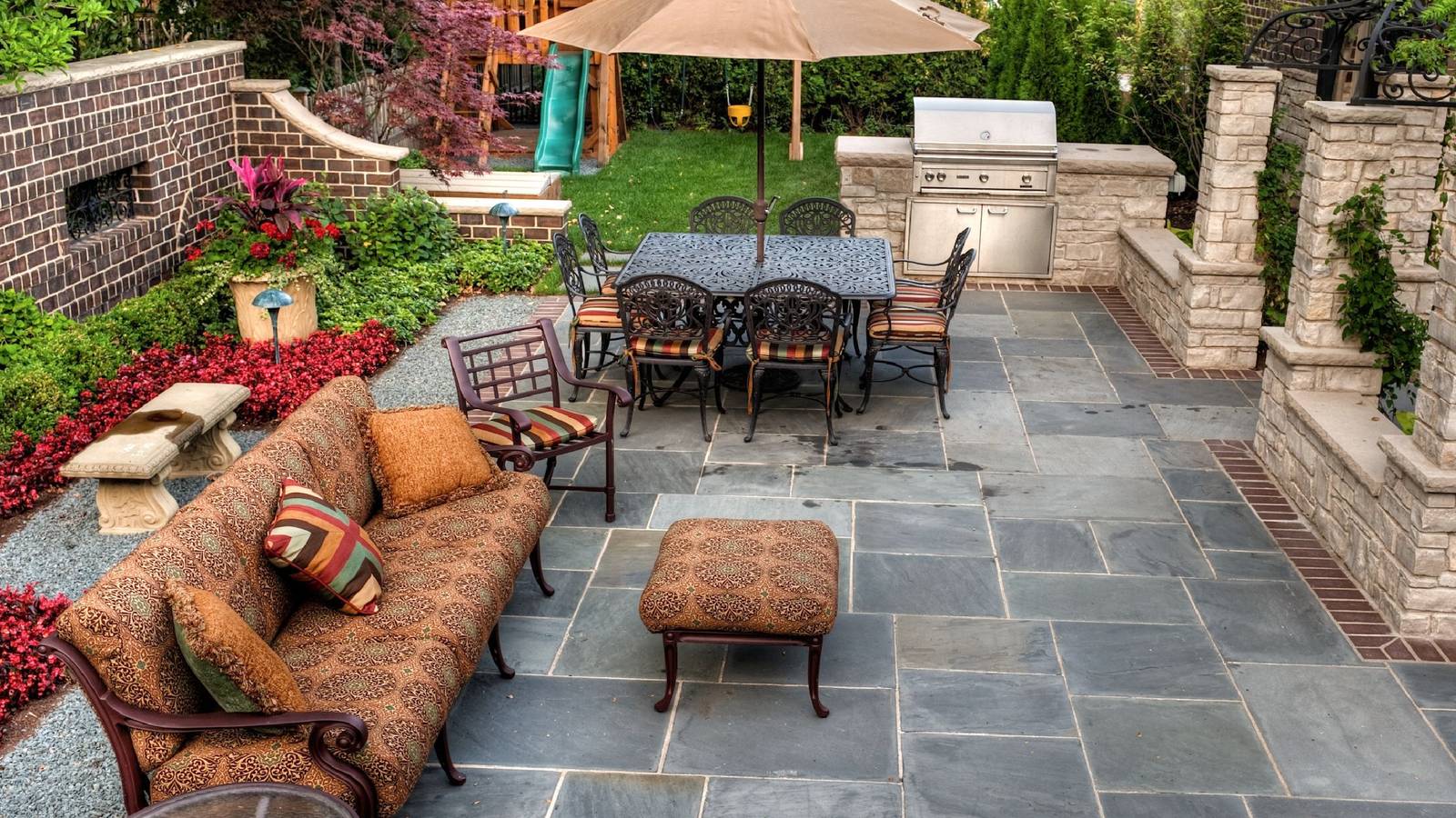 5 Patio Paver Design Ideas for Your Backyard