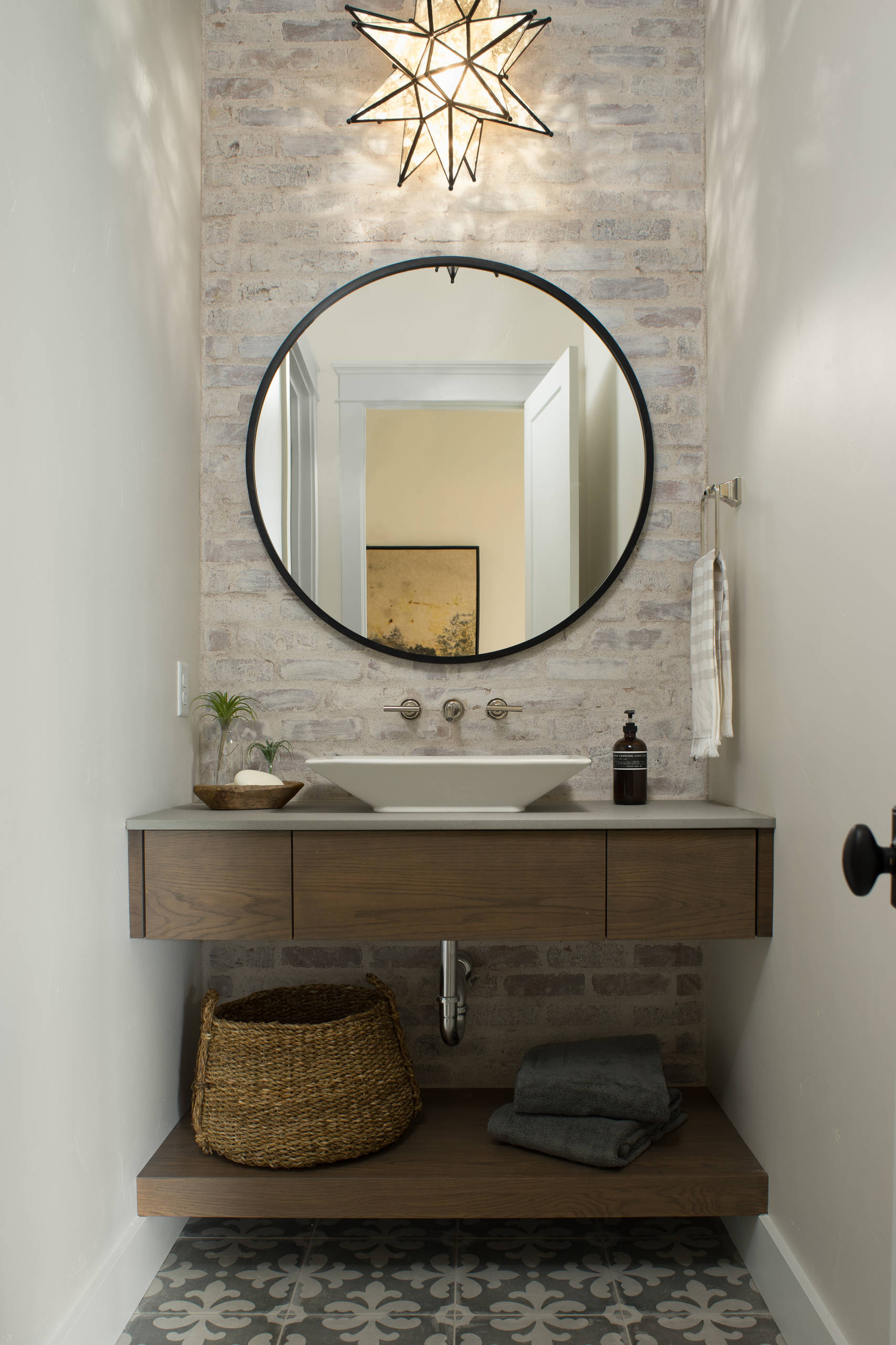 75 Coastal Powder Room Ideas You'll Love - March, 2026 | Houzz
