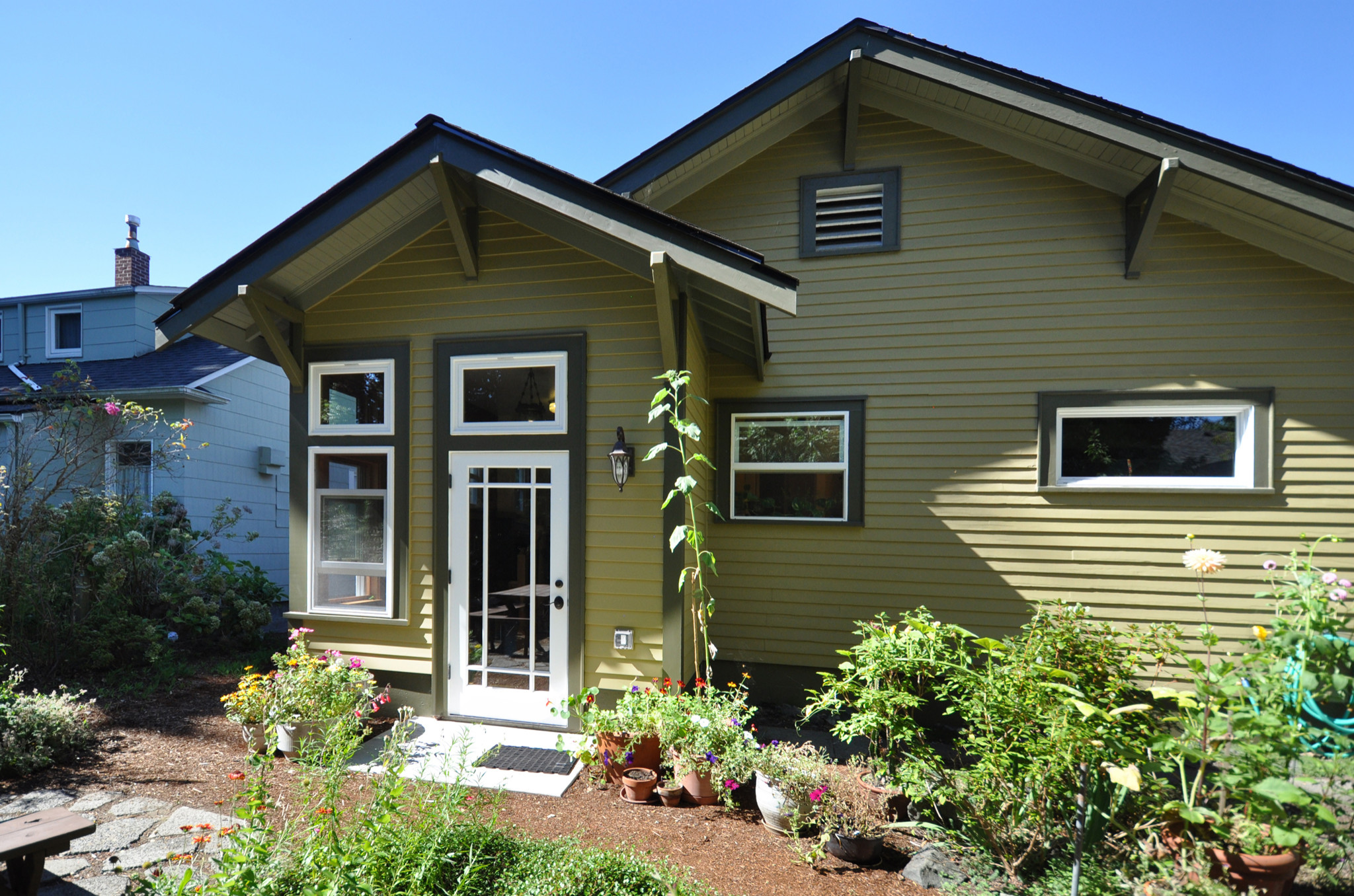 75 Green Exterior Home Ideas You'll Love - March, 2026 | Houzz