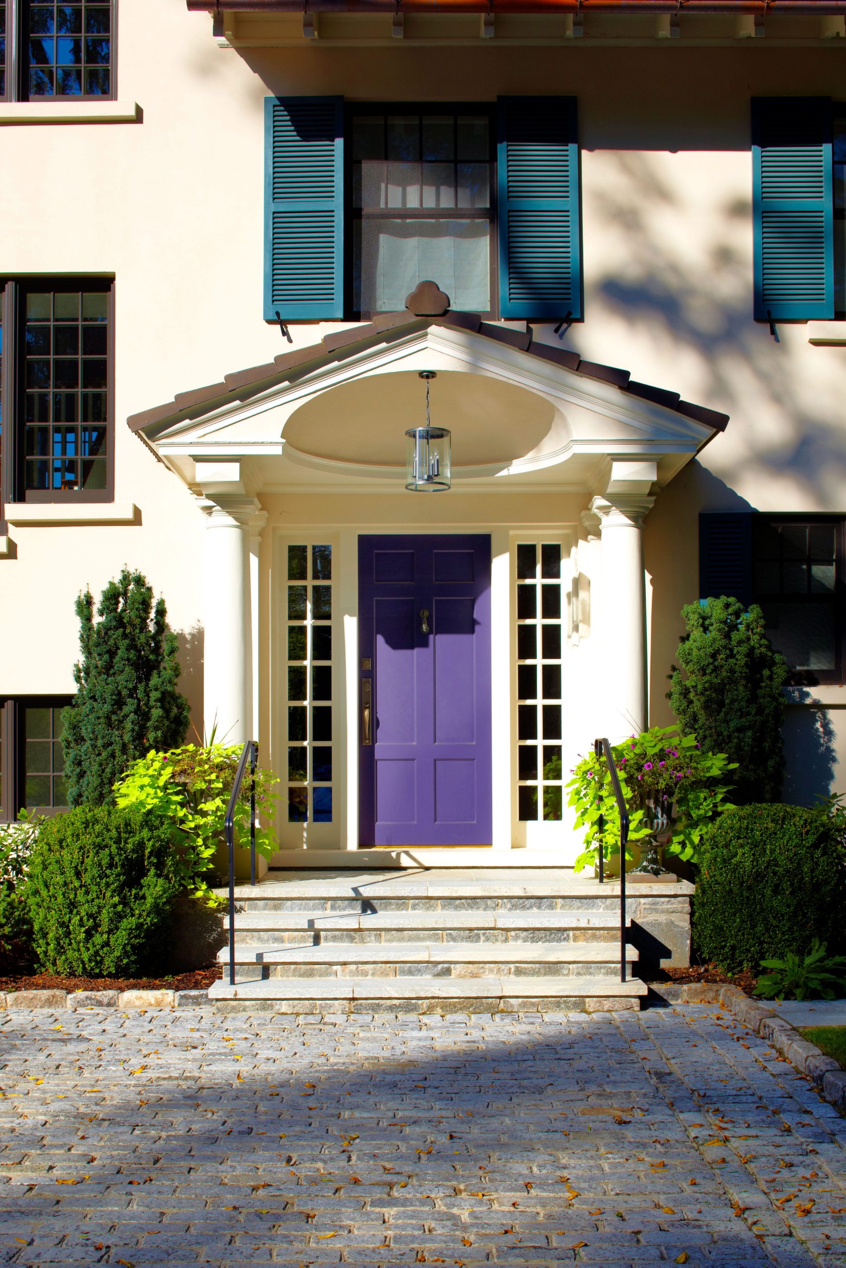 Designers Predict the Top 2026 Front Door Color Trends