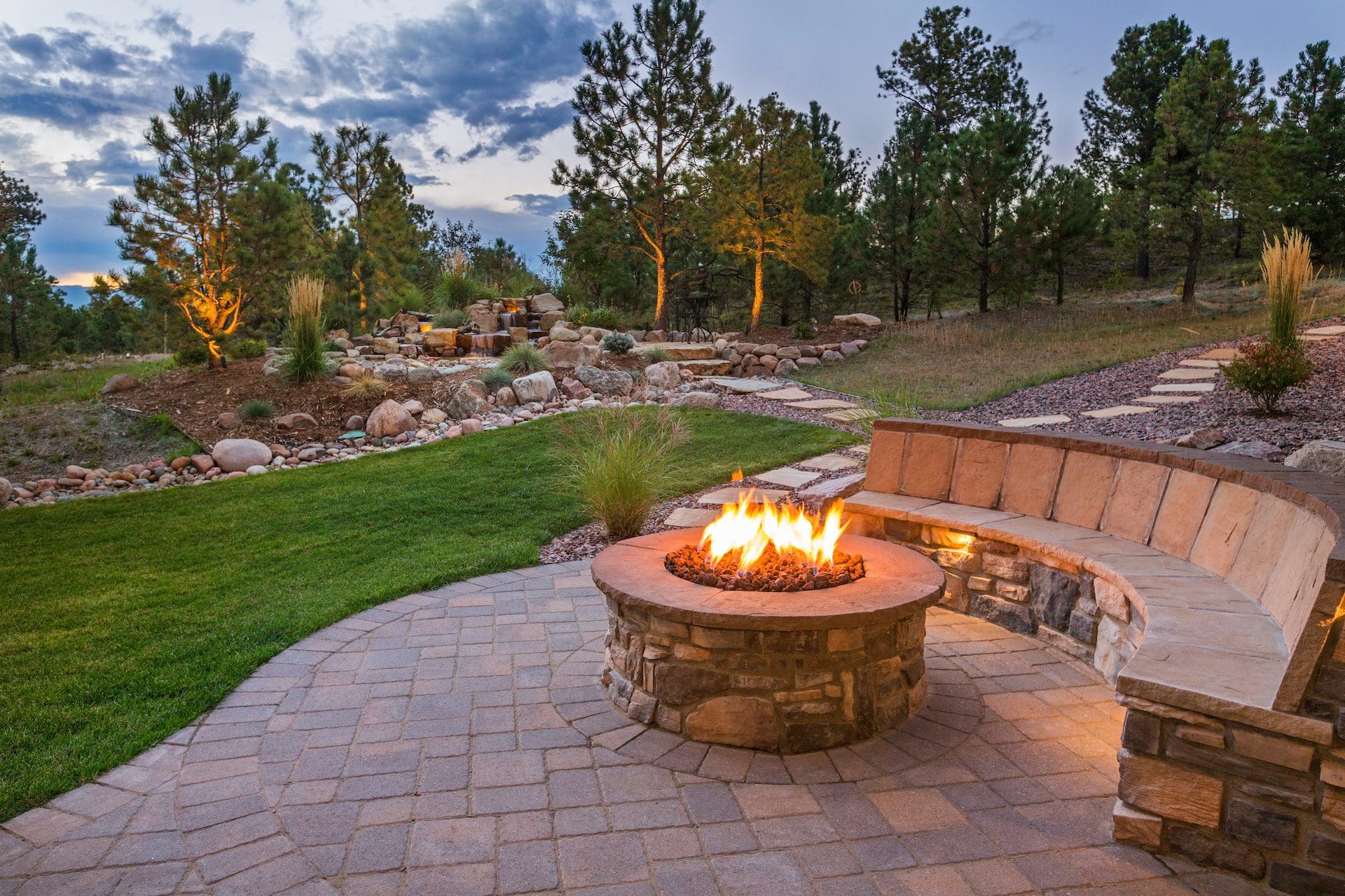 Fire Pits & Outdoor Fireplaces Boise, ID - Mountain Hardscape Systems