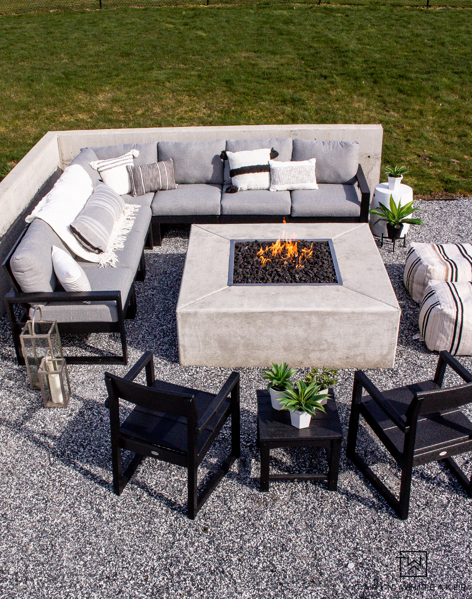 Modern Outdoor Fire Pit Seating Area - Taryn Whiteaker Designs