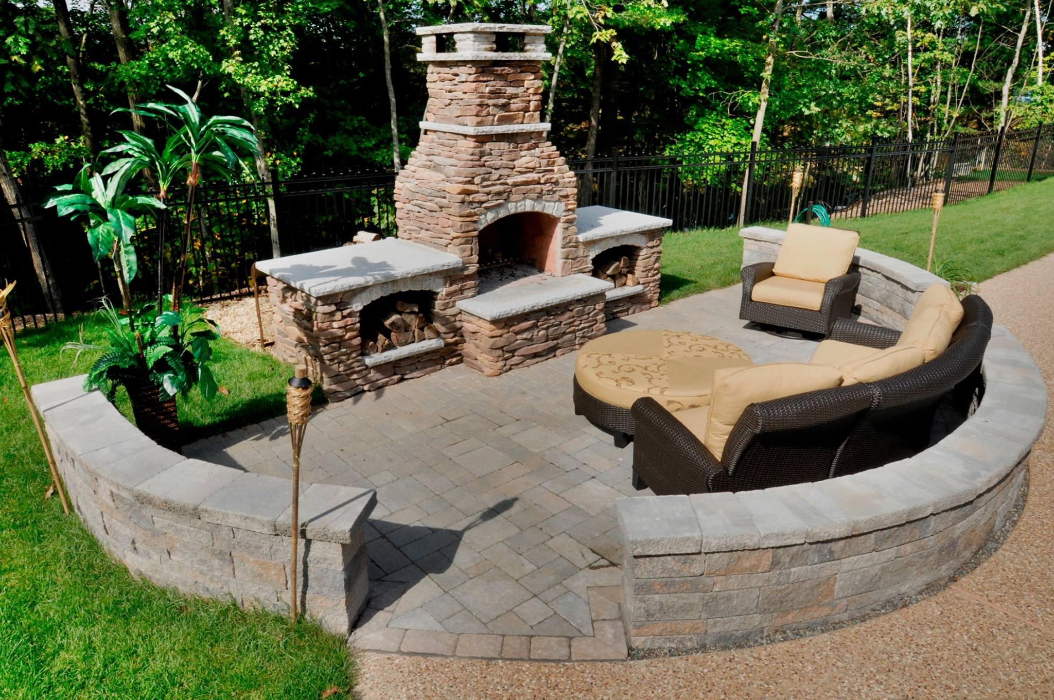 Outdoor Lounge Areas including kitchens, fire pits and more Triad Associates
