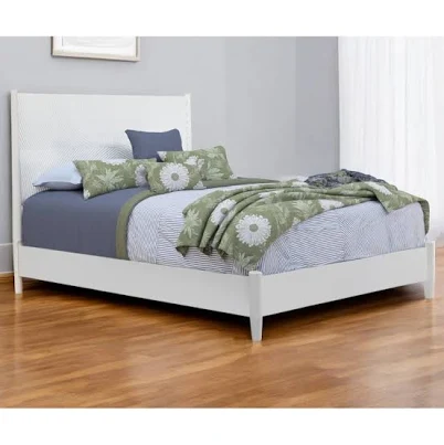 HomeRoots White Carved Geometric Soli...