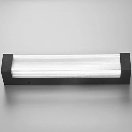 Modern Vertical Outdoor Ribbed Glass ...