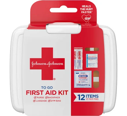 Johnson & Johnson First Aid to Go! Tr...