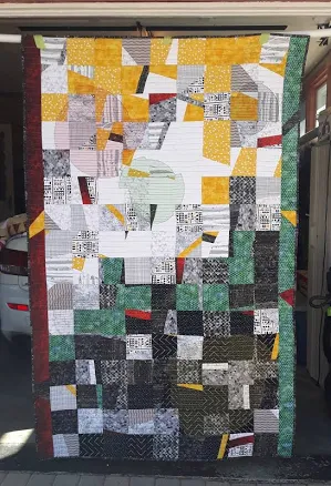 Fractured Squares and Circles Quilt W...