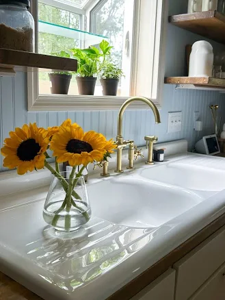 Double Bowl Drainboard Farmhouse Sink...