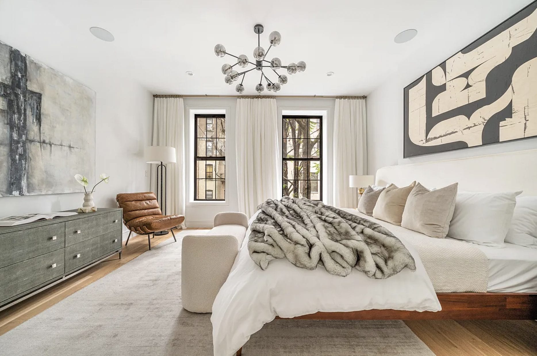 10 Brilliant Bedroom Lighting Ideas to Set the Perfect Mood - Decorilla Online Interior Design