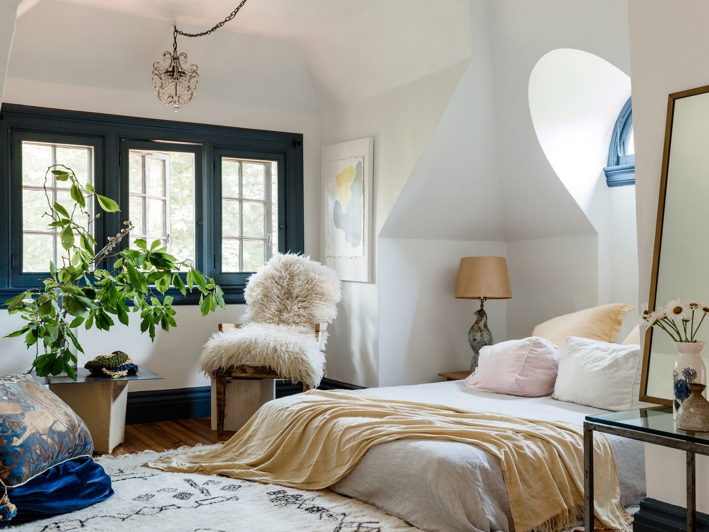 13 Cozy Bedroom Ideas That Will Make You Want to Stay in Bed All Day | Architectural Digest