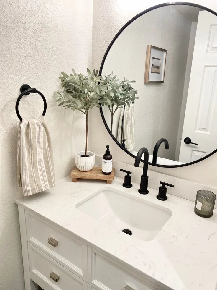 15+ Clever ways to style your small bathroom countertop space — ASHLINA KAPOSTA