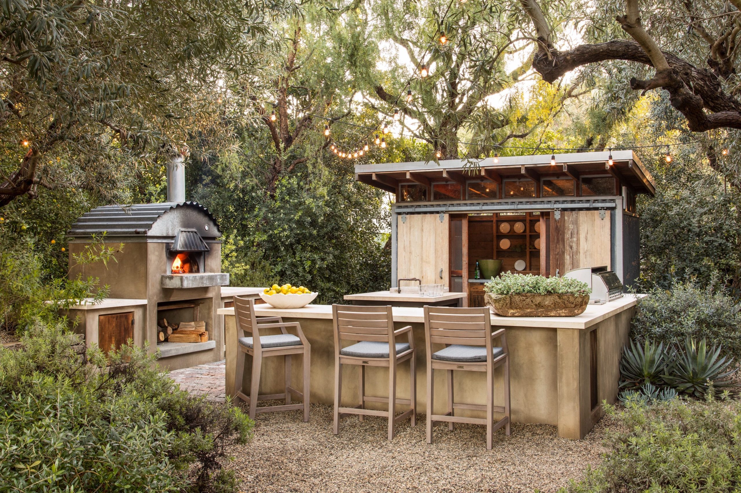 28 Best Outdoor Kitchen Ideas for Any Budget and Style