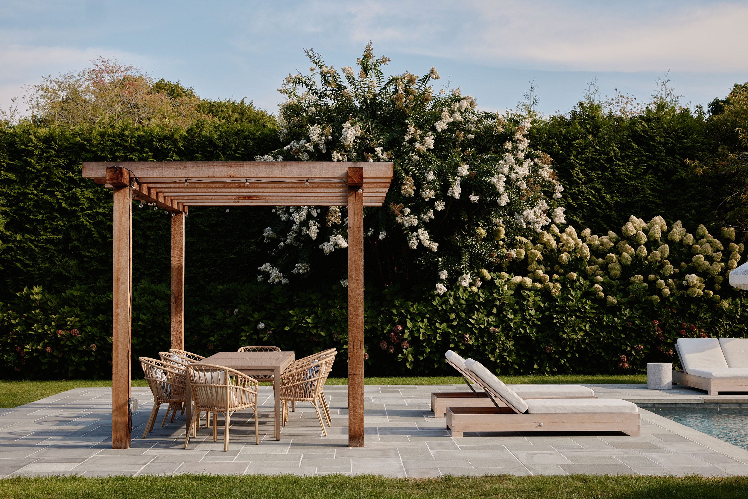 30 Enchanting Pergola Ideas That Will Elevate Your Backyard