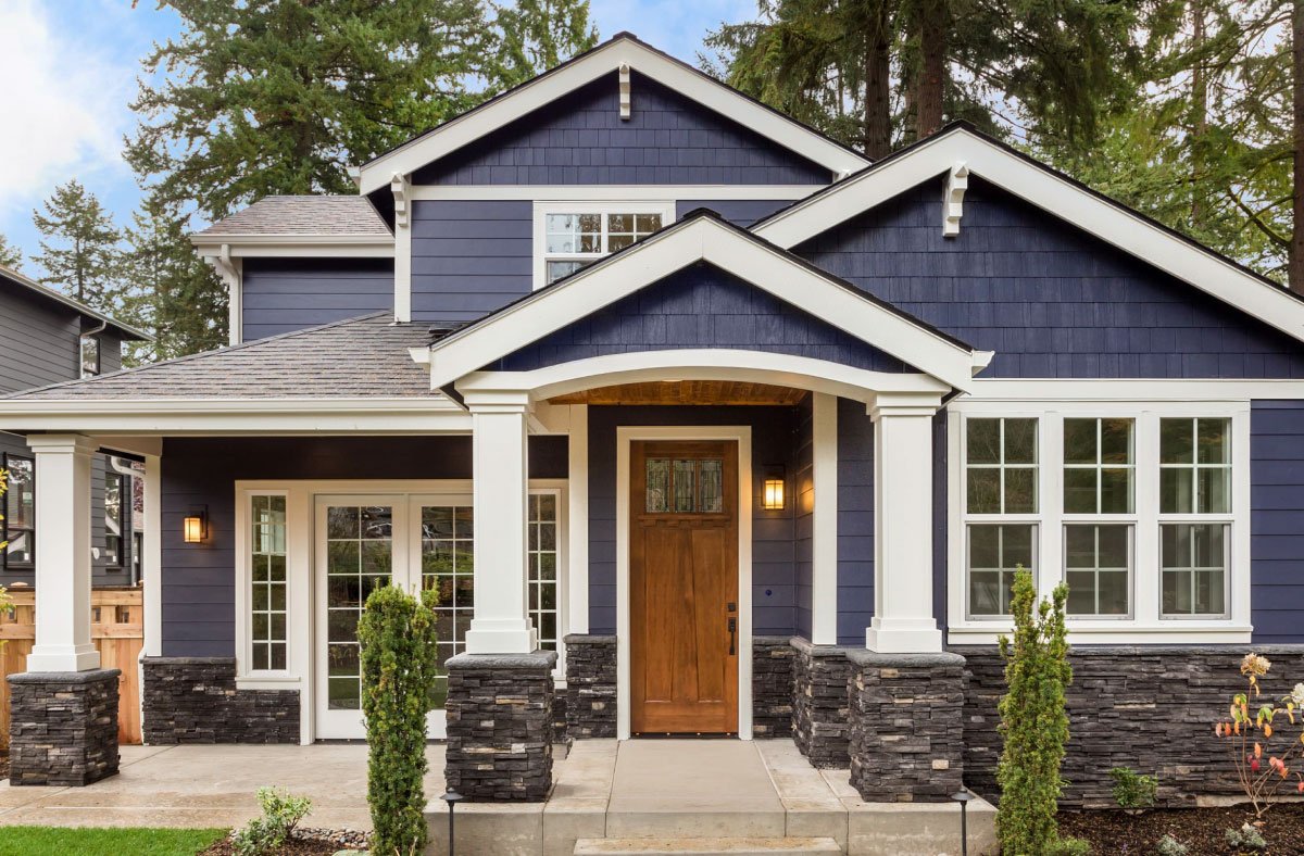 7 of the Best Front Door Colors for Blue Houses | Fixr.com