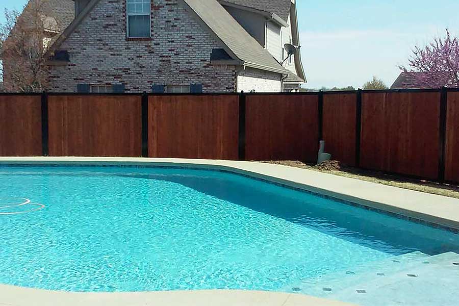 A Better Pool Privacy Fence Kit (Designs & Ideas)