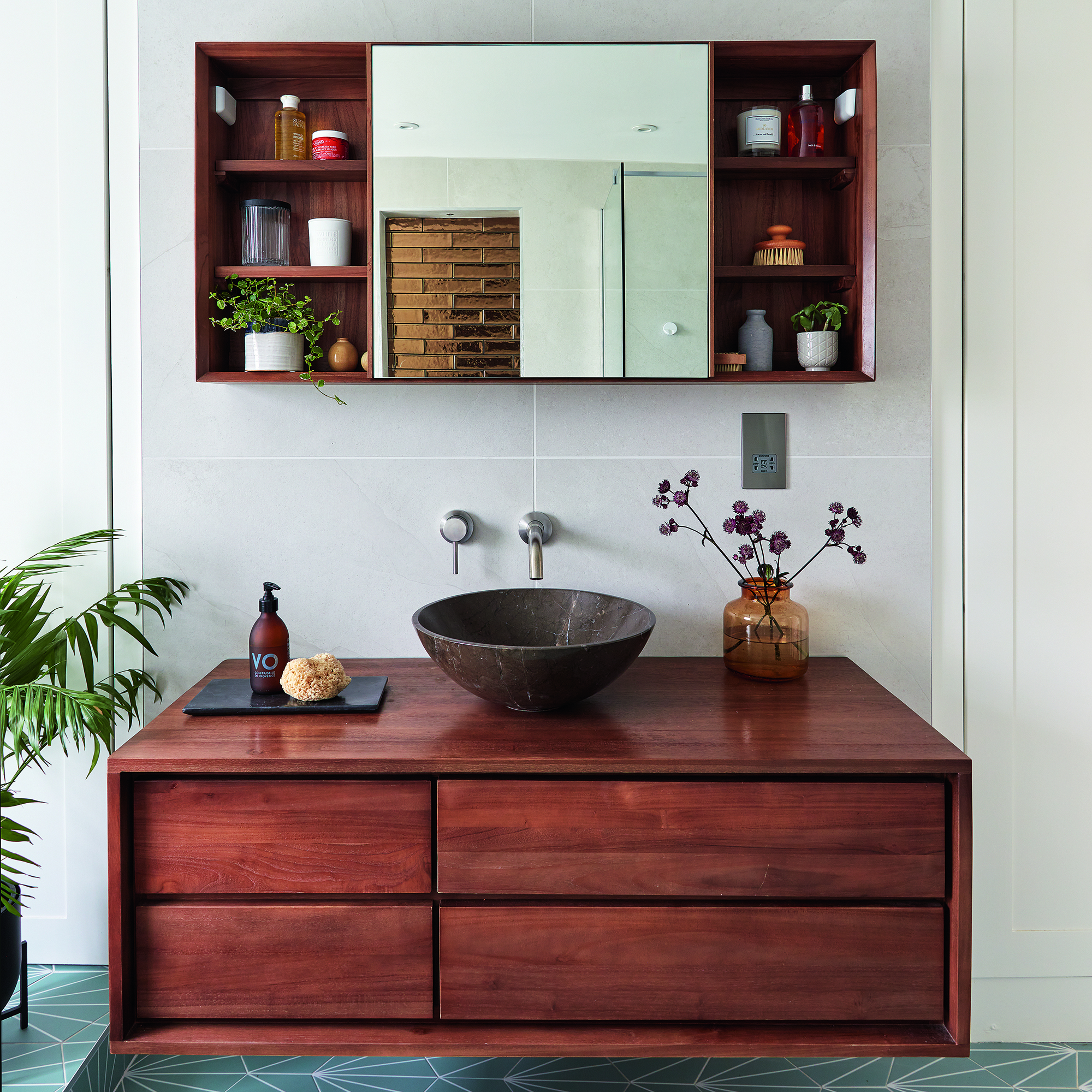 Bathroom storage ideas to keep your space clutter-free | Ideal Home