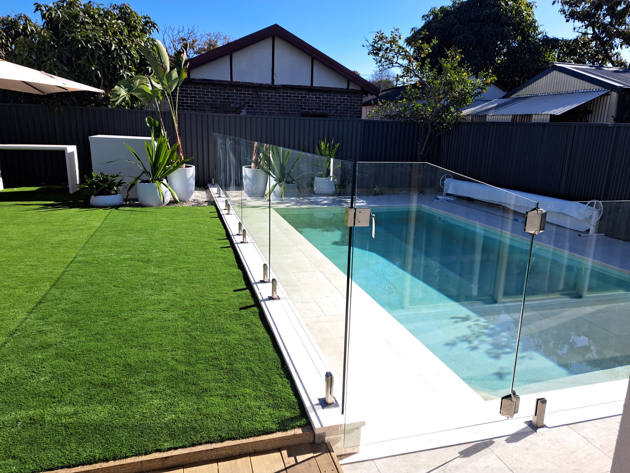 Glass Pool Fencing Sydney & NSW | Boresi