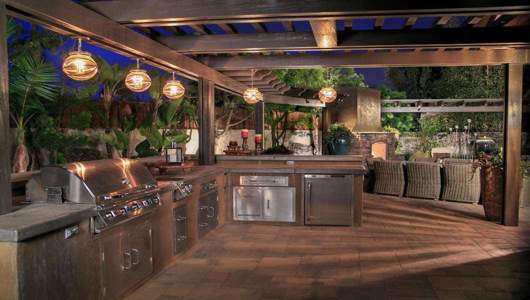 Outdoor Living Spaces San Diego | Patios, Kitchens & Fire Pits