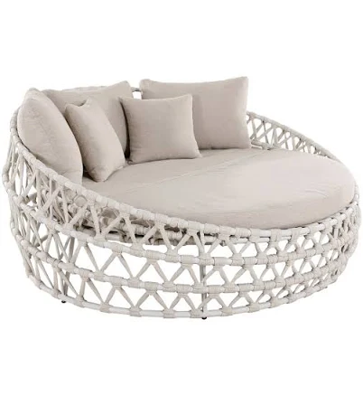 Outdoor Interiors 63