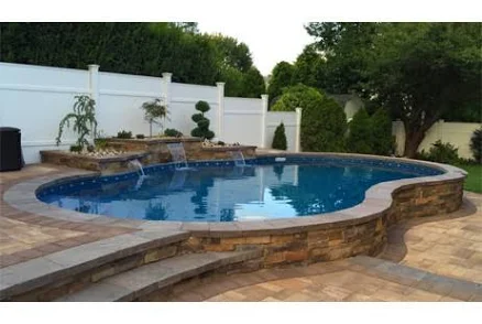 13' x 22' Freeform HydroSphere Semi-I...