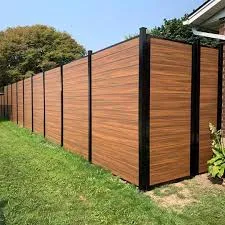 Horizontal Mocha Walnut Vinyl Fence P...