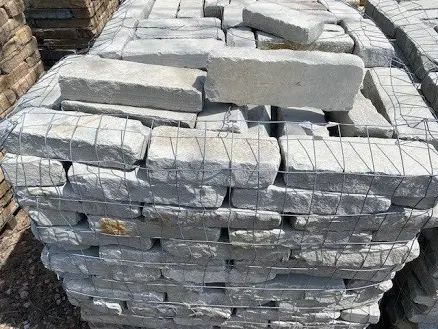 Tennessee Tumbled Thin Cobbles